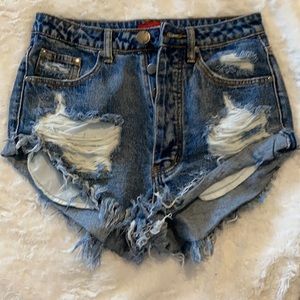 Distressed high waisted shorts